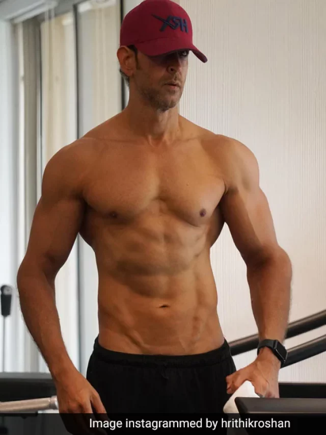 Hrithik posts oh-so-hot shirtless before and after vacation pics, Saba reacts